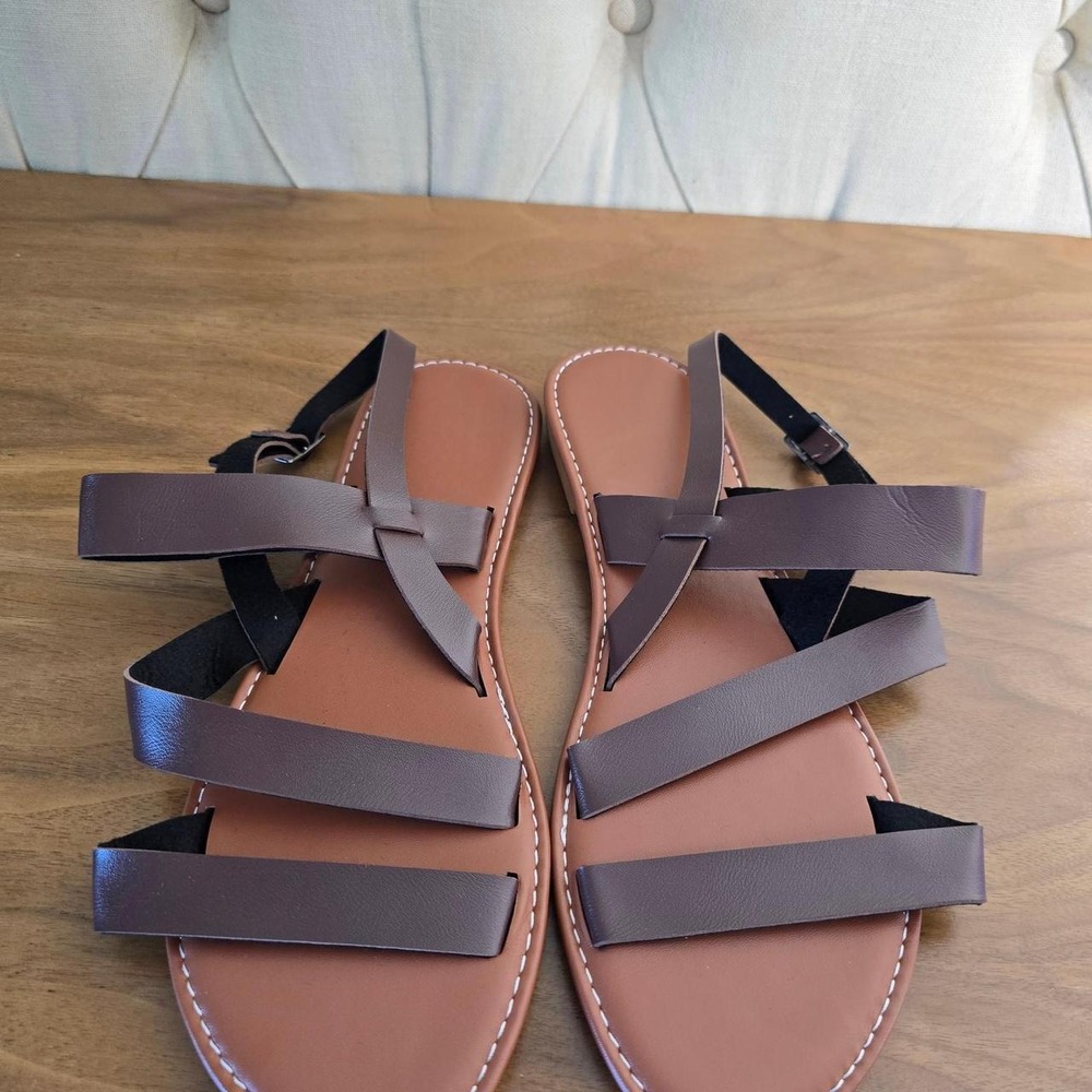 Women's brown strappy flat sandals size 43